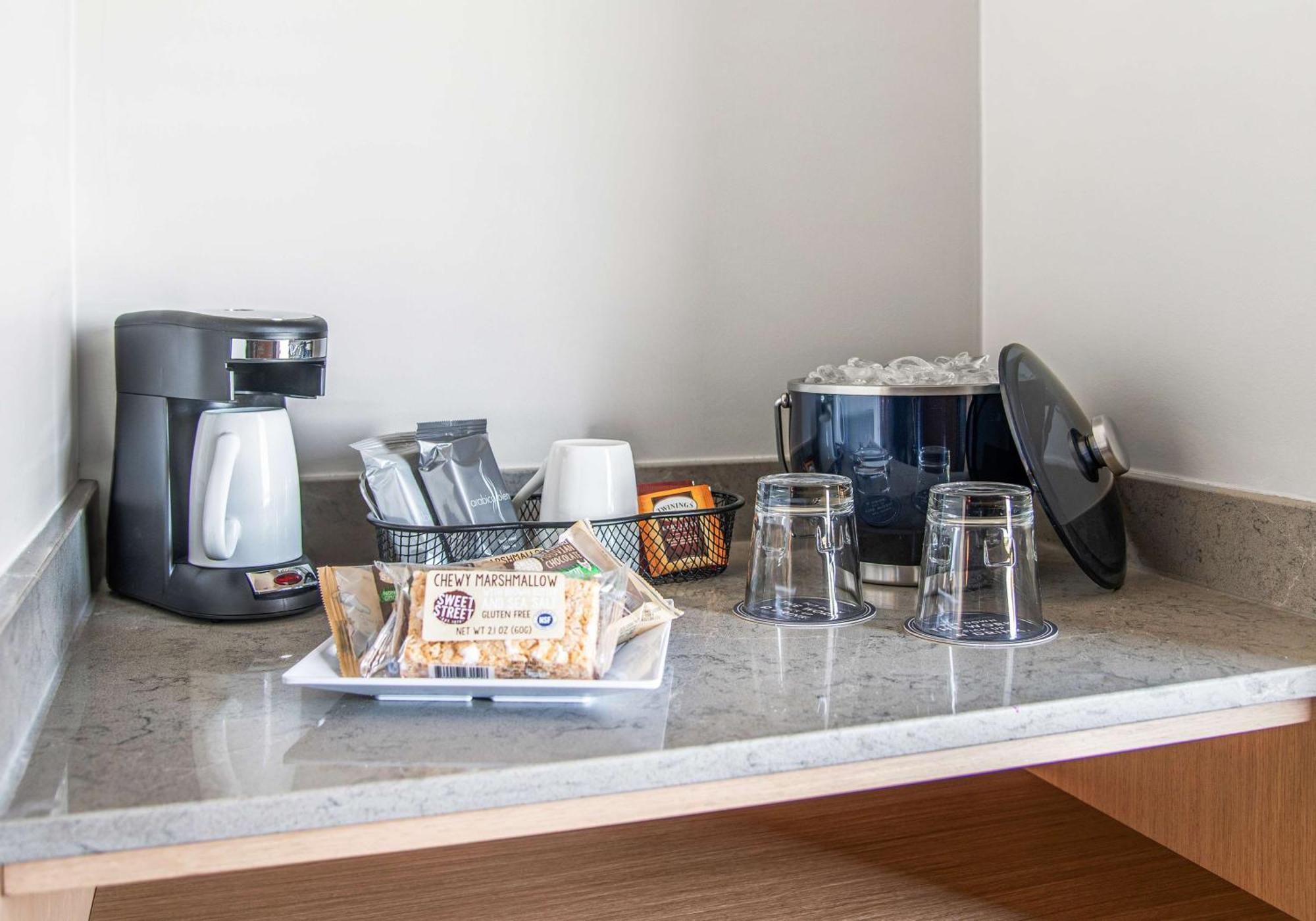 Hyatt Place Newark-Silicon Valley מראה חיצוני תמונה